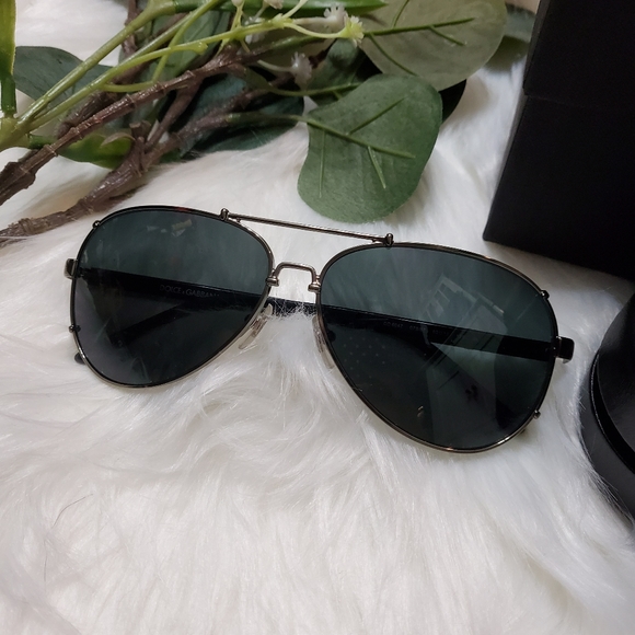 NWT Dolce & Gabbana Riveted Aviator Sunglasses - Picture 5 of 10